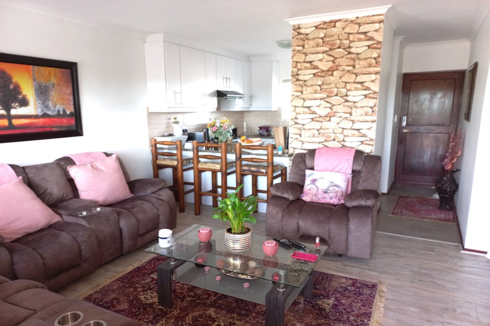 Apartment let in West Beach, Blouberg - 1TV1696641