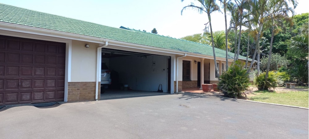 House for sale in Athlone Park - 1WB1618909 House for sale in Athlone Park - 1WB1618909