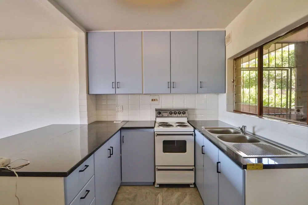 Apartment for sale in Illovo Beach - 1WB1750493 Apartment for sale in Illovo Beach - 1WB1750493