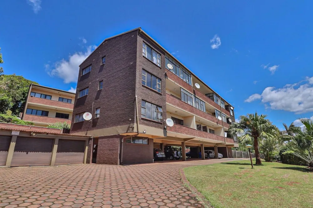 Apartment for sale in Illovo Beach - 1WB1750493 Apartment for sale in Illovo Beach - 1WB1750493