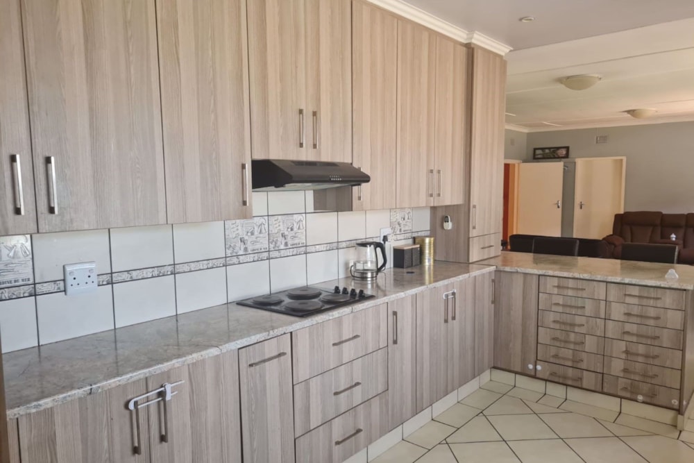 House for sale in Barkly West - 1KJ1575645 House for sale in Barkly West - 1KJ1575645