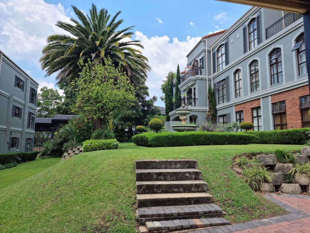 Apartment to rent in Craighall - JBL1754446