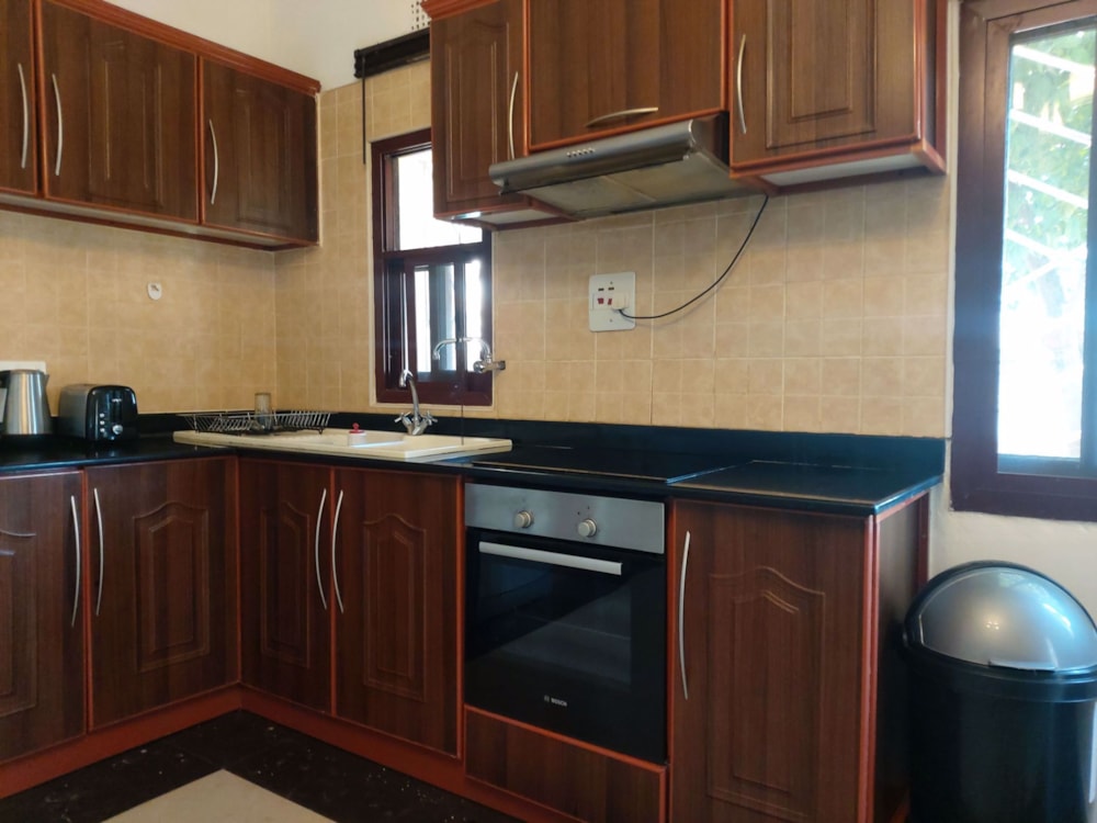 Security complex home to rent in Kabulonga, Zambia - 3ZA1479004 Security complex home to rent in Kabulonga, Zambia - 3ZA1479004