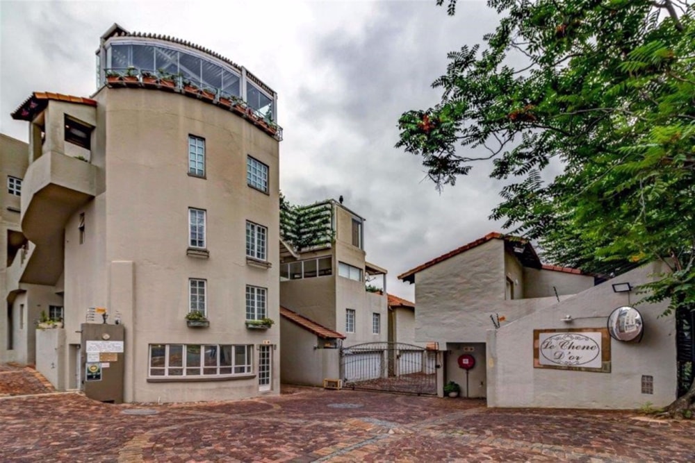 Apartment for sale in Oaklands, Johannesburg - HP1676396 Apartment for sale in Oaklands, Johannesburg - HP1676396