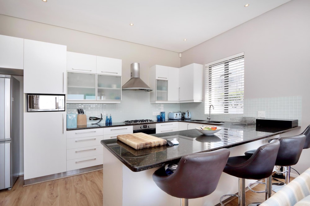 Double-storey apartment let in Sea Point - ASL1718003 Double-storey apartment let in Sea Point - ASL1718003