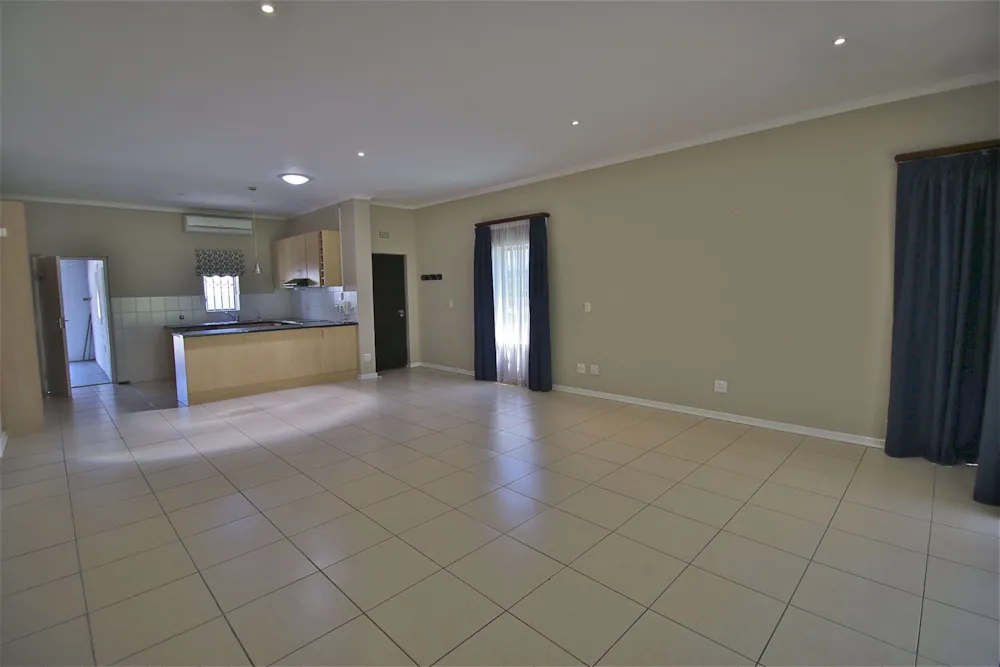 House let in Plattekloof - 1PLA1741656 House let in Plattekloof - 1PLA1741656