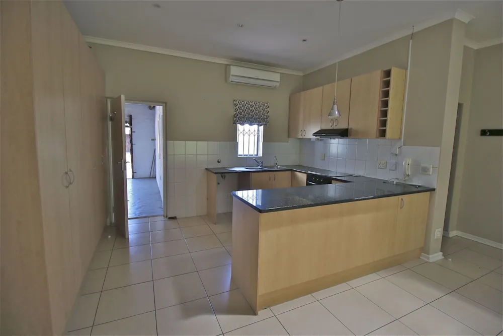 House let in Plattekloof - 1PLA1741656 House let in Plattekloof - 1PLA1741656