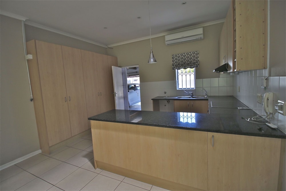 House to rent in Plattekloof - 1PLA1741656