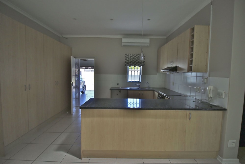 House to rent in Plattekloof - 1PLA1741656