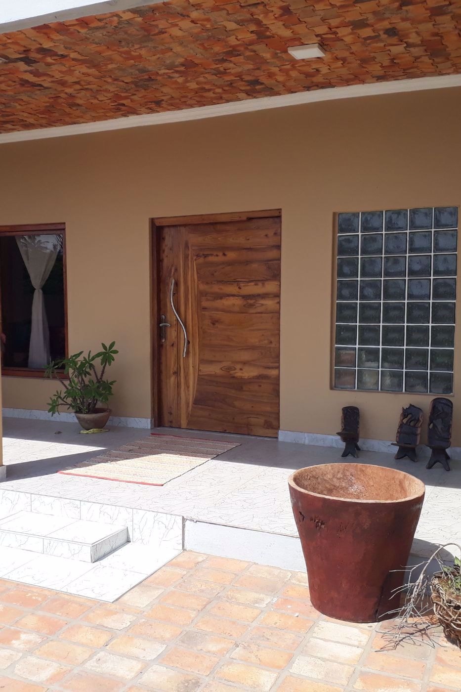 Cottage for sale in Praia do Tofo, Mozambique - 3MQ1555129