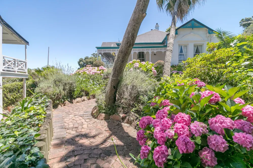 Bed & breakfast for sale in Paradise, Knysna - 1KC1193575 Bed & breakfast for sale in Paradise, Knysna - 1KC1193575