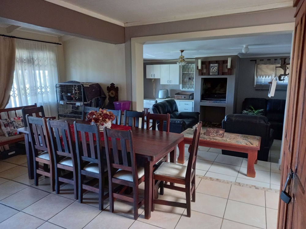 House for sale in Aston Bay - 1JF1554062 House for sale in Aston Bay - 1JF1554062