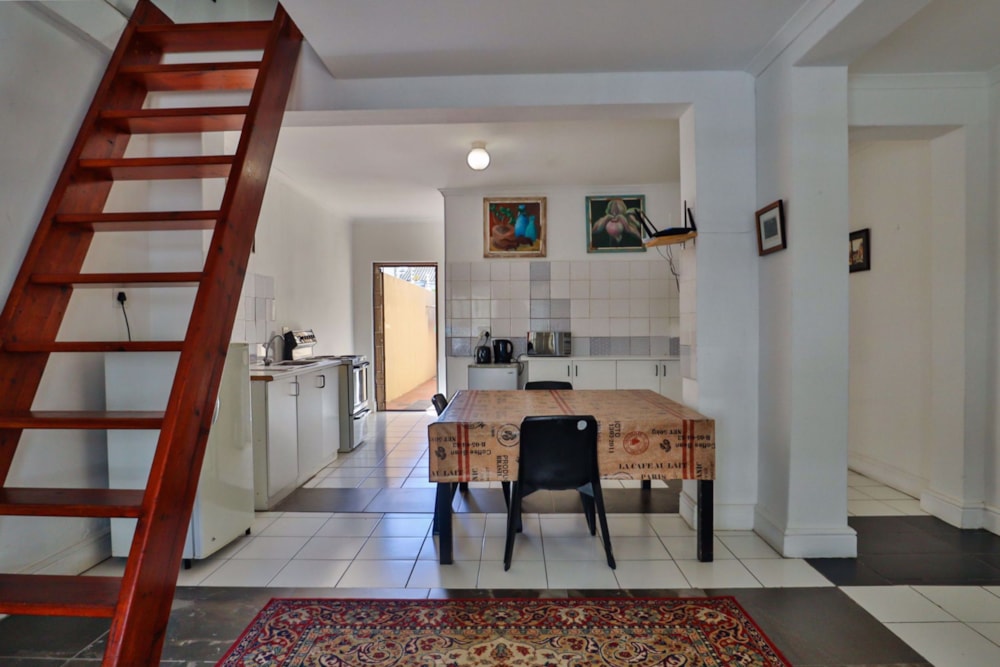 Semi-detached house sold in Observatory, Cape Town - KW1639428