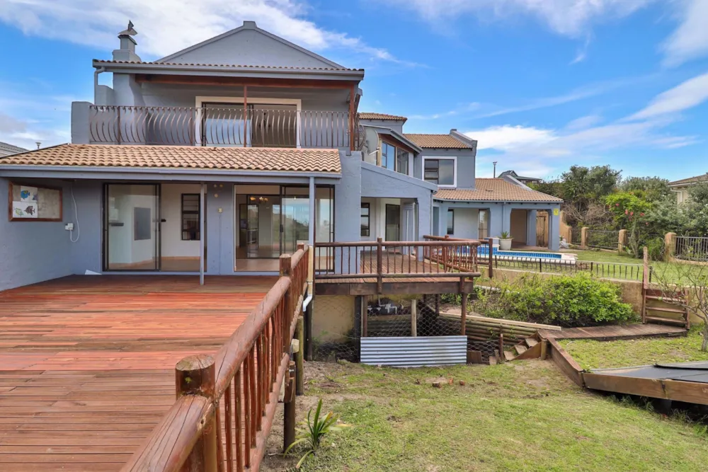 House for sale in Paradise Beach, Jeffreys Bay - 1JF1554810