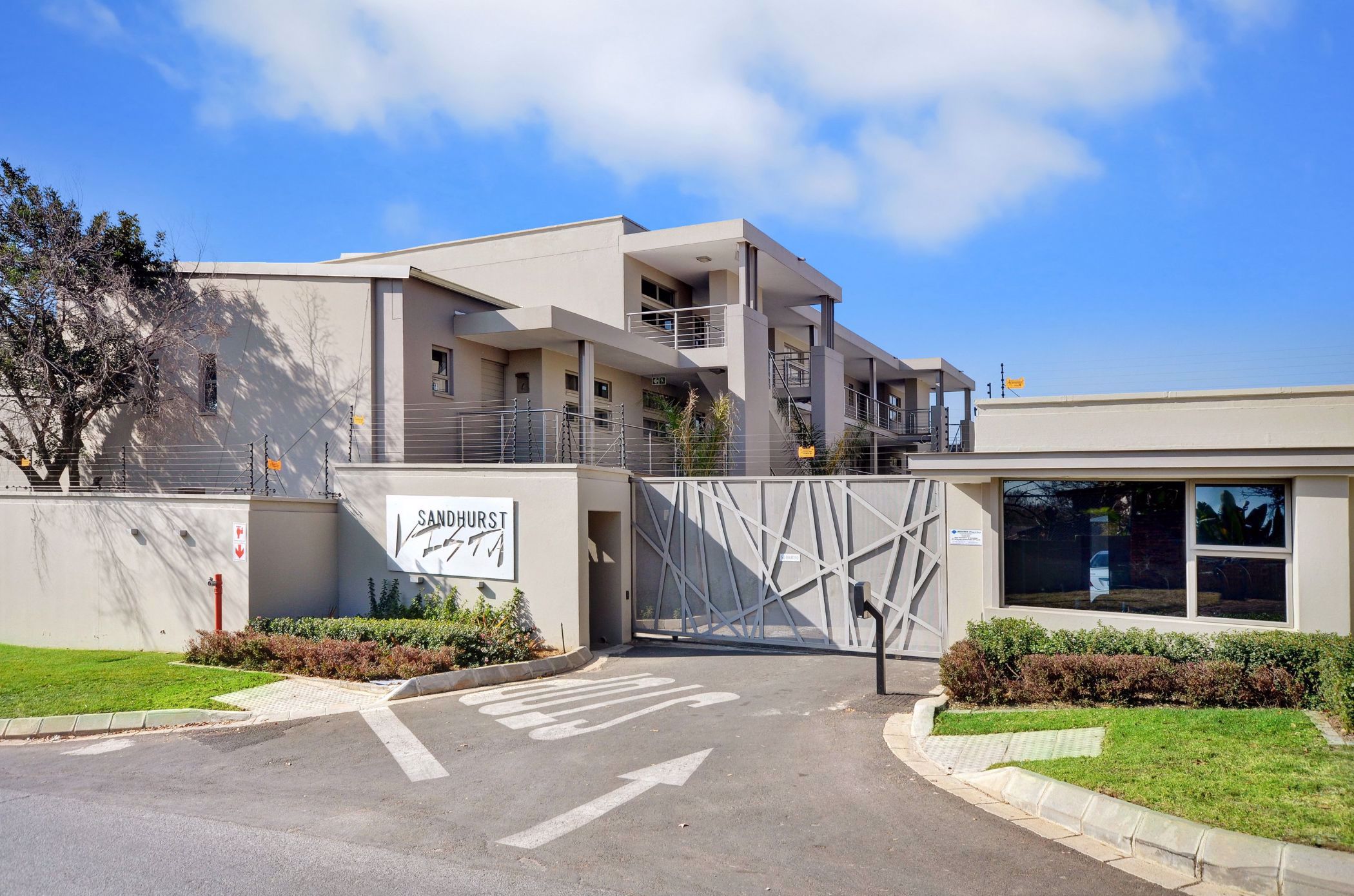 Apartment to rent in Craighall - JBL1724244