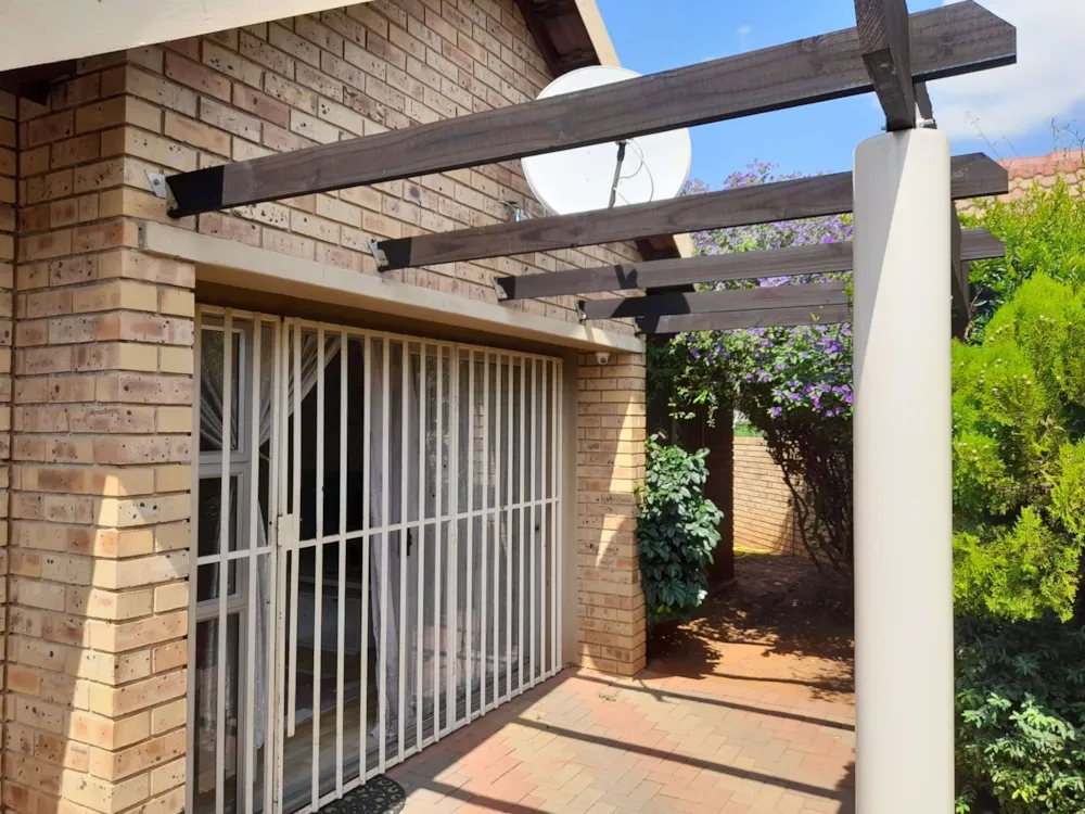 Townhouse for sale in Langenhovenpark - 1BX1726092 Townhouse for sale in Langenhovenpark - 1BX1726092