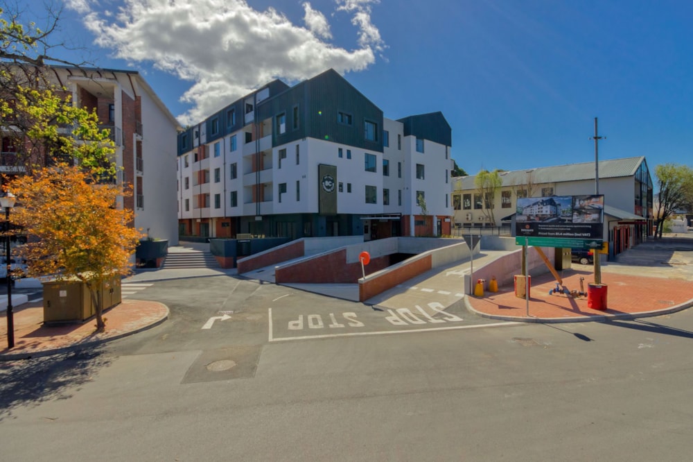 Double-storey apartment to rent in Onder Papegaaiberg - STL1721522 Double-storey apartment to rent in Onder Papegaaiberg - STL1721522