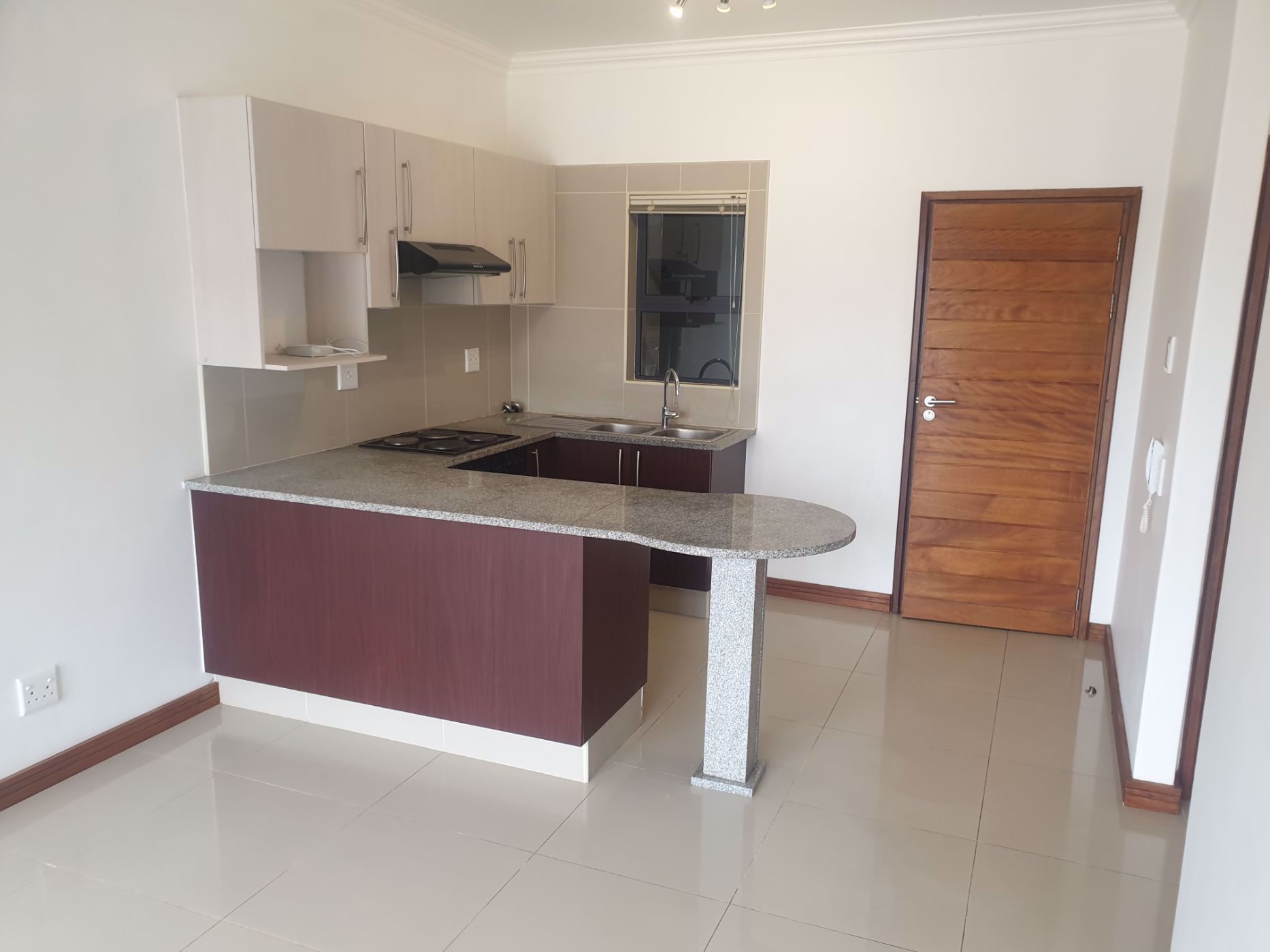 Apartment let in New Town Centre - 1ND1683806