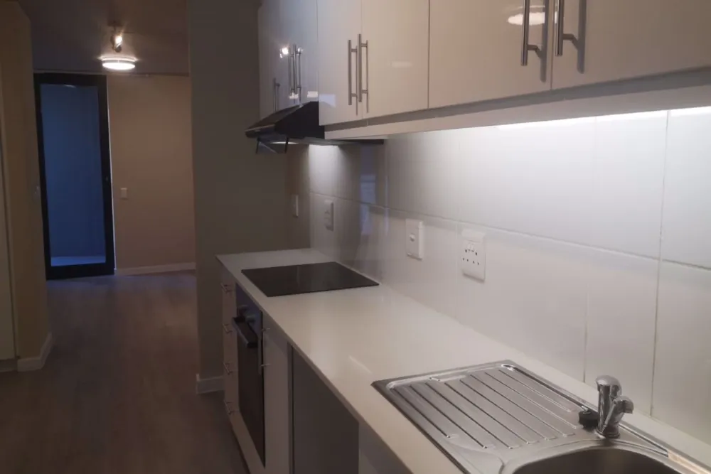 Studio apartment to rent in Observatory, Cape Town - RBL1755323 Studio apartment to rent in Observatory, Cape Town - RBL1755323