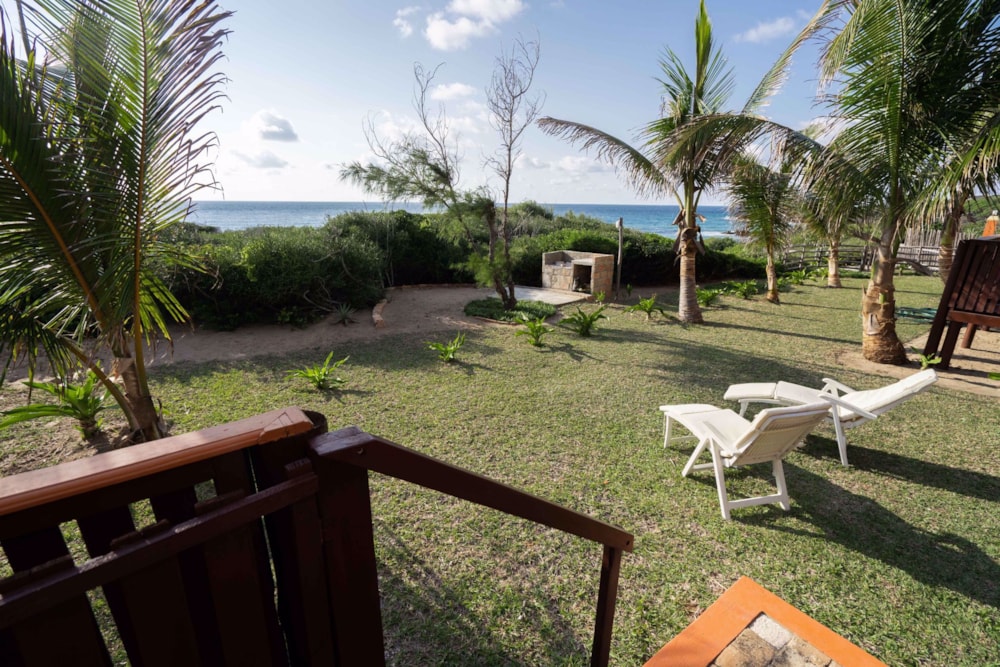 Beachfront villa for sale in Praia do Tofo, Mozambique - 3MQ1556292