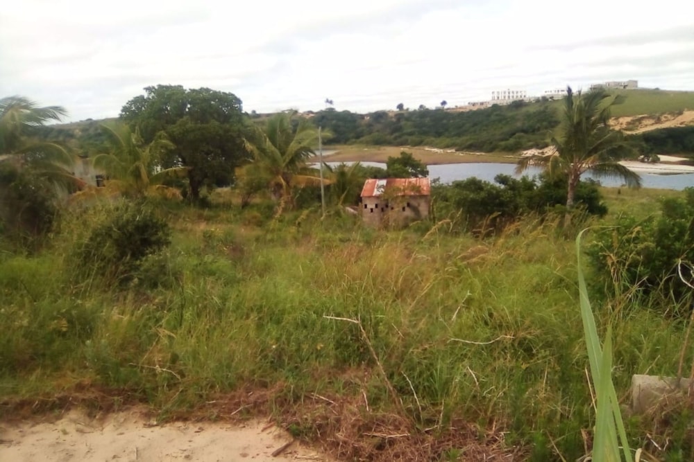 Vacant land for investment in Praia do Bilene, Gaza, Mozambique - 3MQ1557779 Vacant land for investment in Praia do Bilene, Gaza, Mozambique - 3MQ1557779