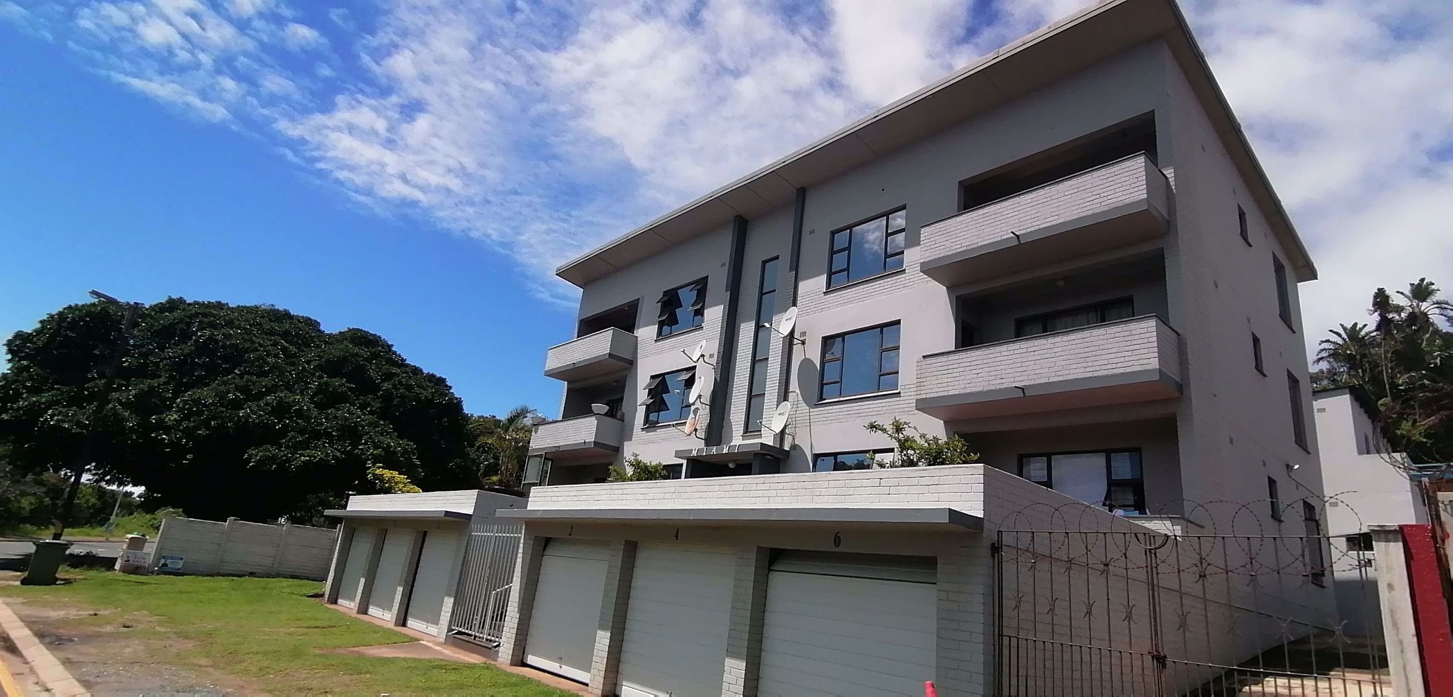 Apartment for sale in St Michaels on Sea - 1PX1558745