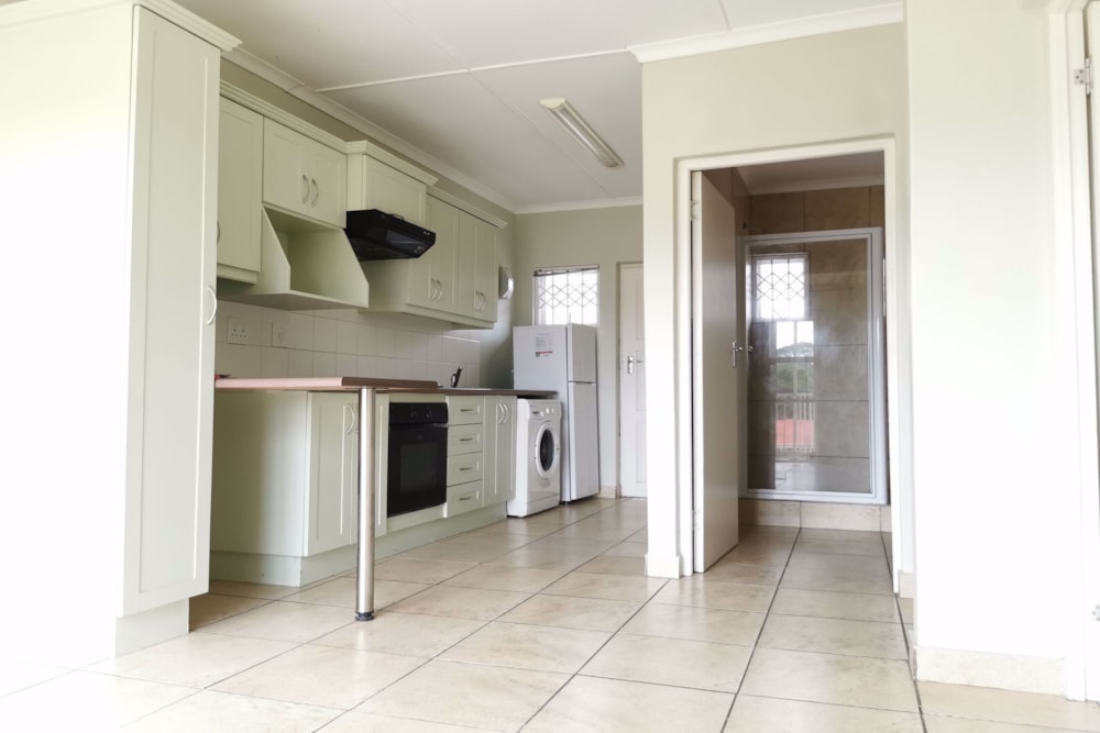 Multi-storey apartment to rent in Grahamstown Central (Makhanda Central) - 1GC1749180 Multi-storey apartment to rent in Grahamstown Central (Makhanda Central) - 1GC1749180