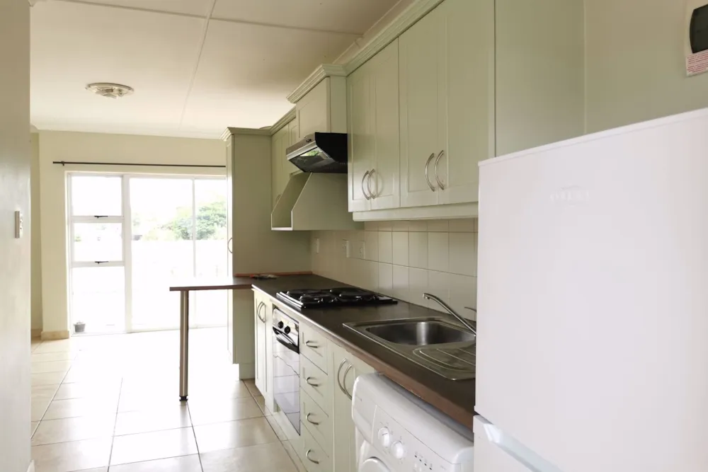 Multi-storey apartment let in Grahamstown Central (Makhanda Central) - 1GC1749180 Multi-storey apartment let in Grahamstown Central (Makhanda Central) - 1GC1749180