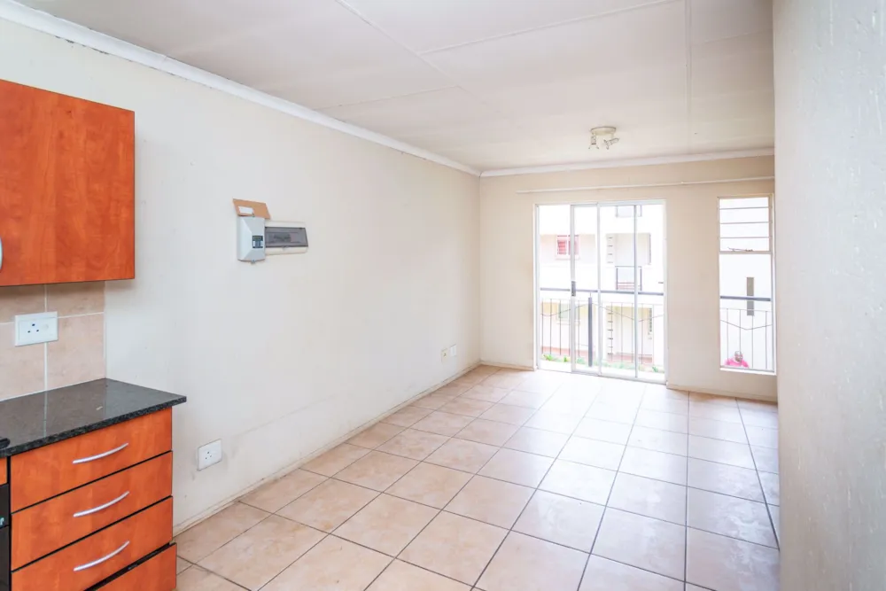 Apartment for sale in Klippoortjie - BOK1731297 Apartment for sale in Klippoortjie - BOK1731297