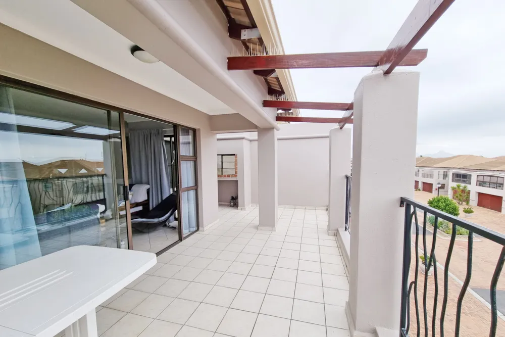 Townhouse let in Bloubergstrand - 1TV1713111 Townhouse let in Bloubergstrand - 1TV1713111