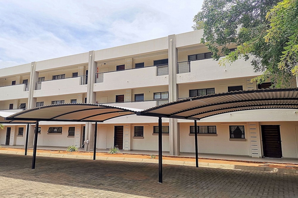 Apartment for sale in Onverwacht, Limpopo Province - 1ER1610492