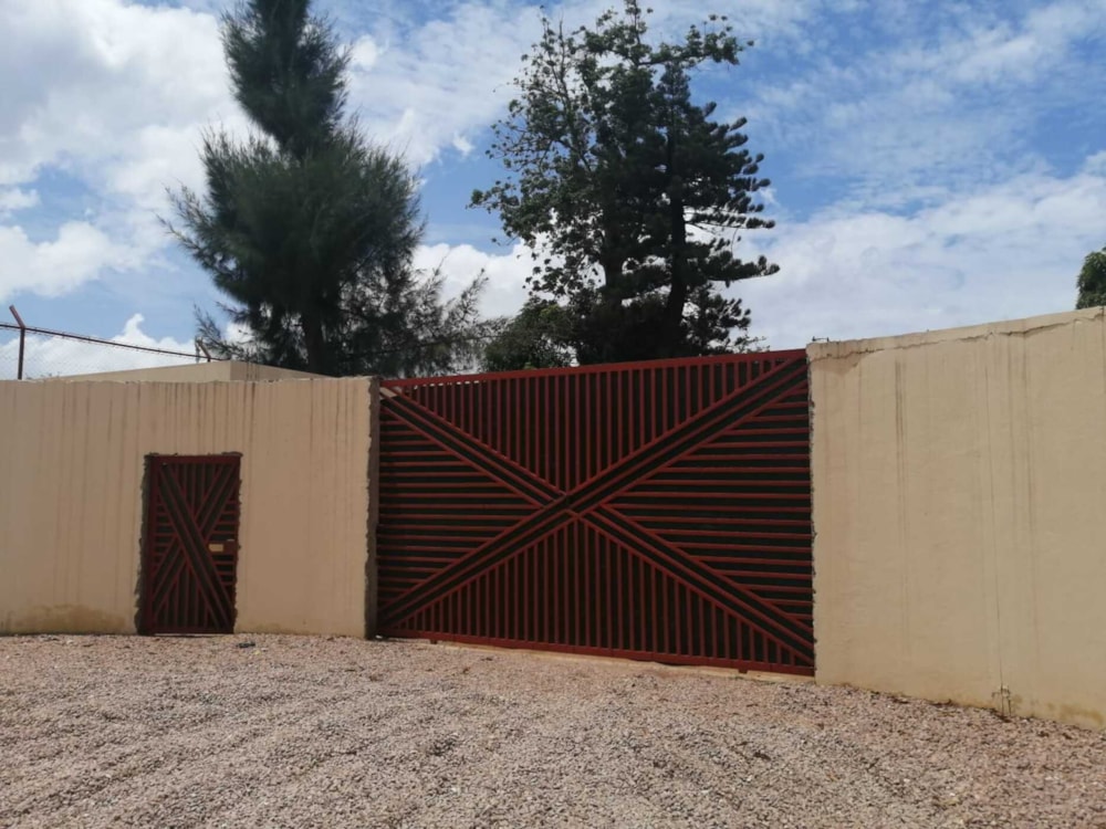 Commercial business to rent in Matola, Mozambique - 3MQ1559202