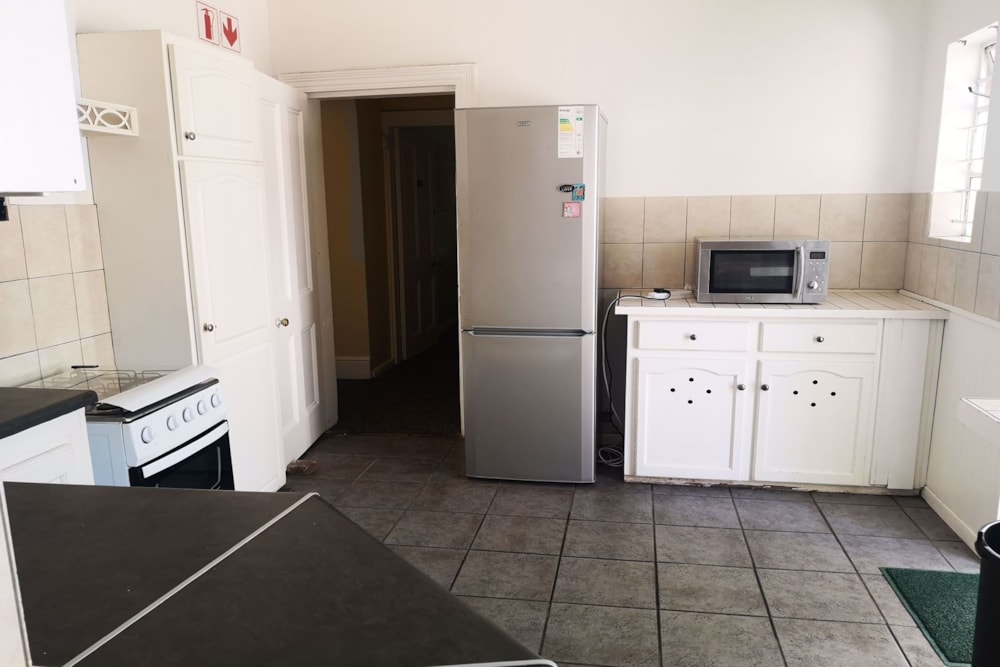 Garden apartment let in Sunnyside, Grahamstown, Makhanda - 1GC1667850 Garden apartment let in Sunnyside, Grahamstown, Makhanda - 1GC1667850