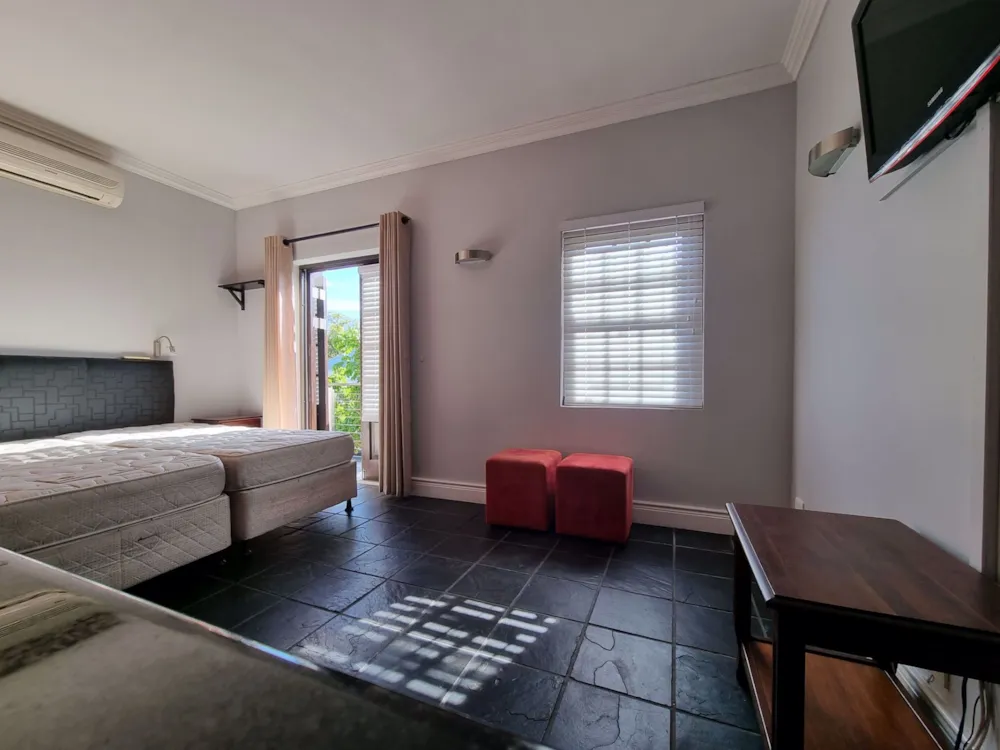 Bachelor apartment let in Stellenbosch Central - STL1750695 Bachelor apartment let in Stellenbosch Central - STL1750695