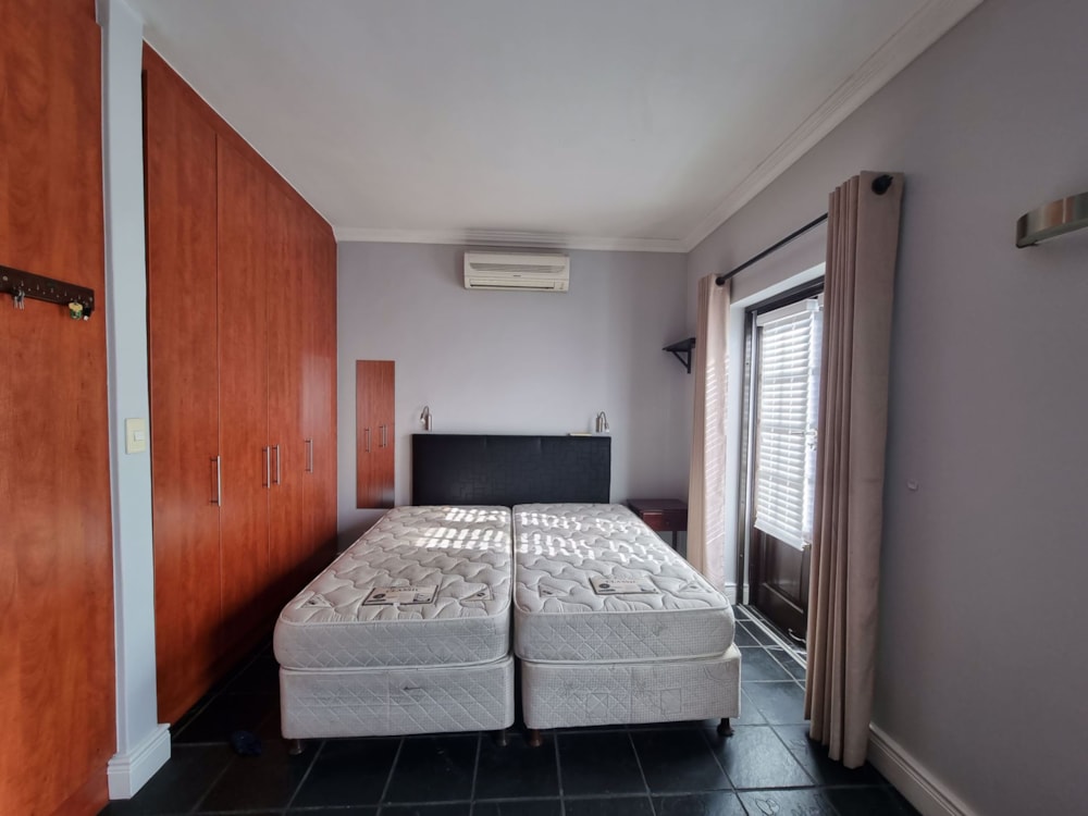 Bachelor apartment to rent in Stellenbosch Central - STL1750695 Bachelor apartment to rent in Stellenbosch Central - STL1750695