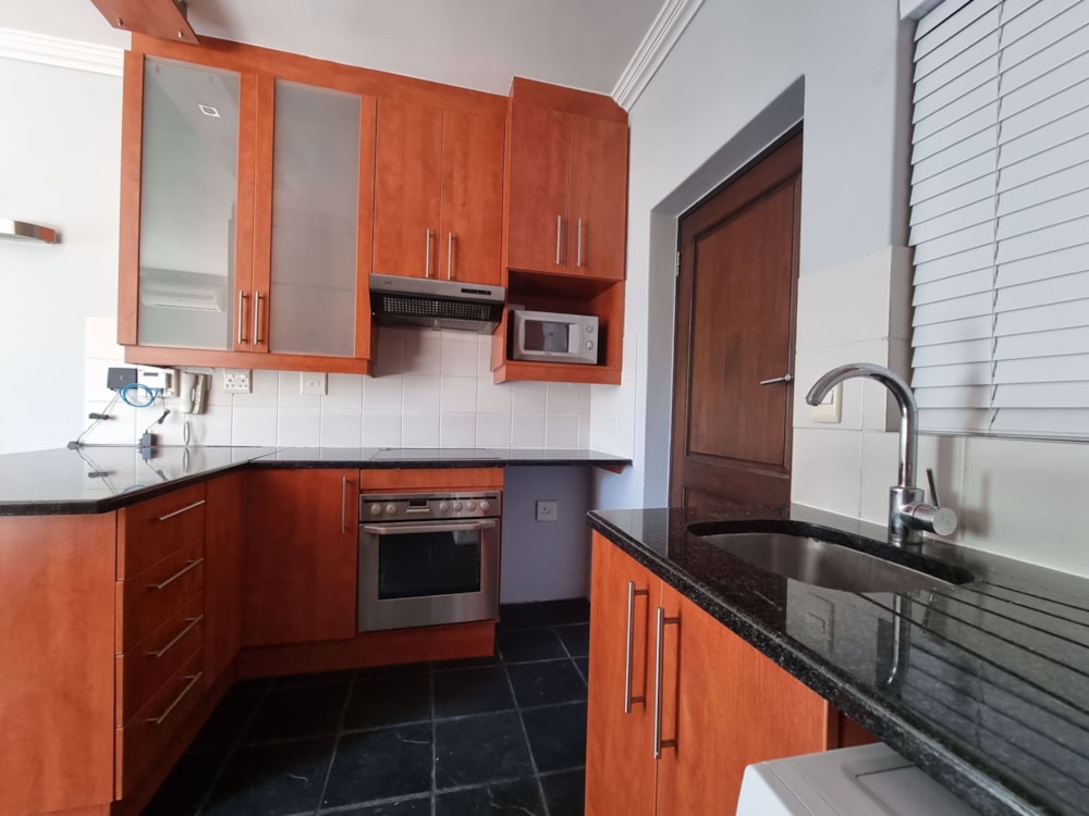 Bachelor apartment to rent in Stellenbosch Central - STL1750695 Bachelor apartment to rent in Stellenbosch Central - STL1750695