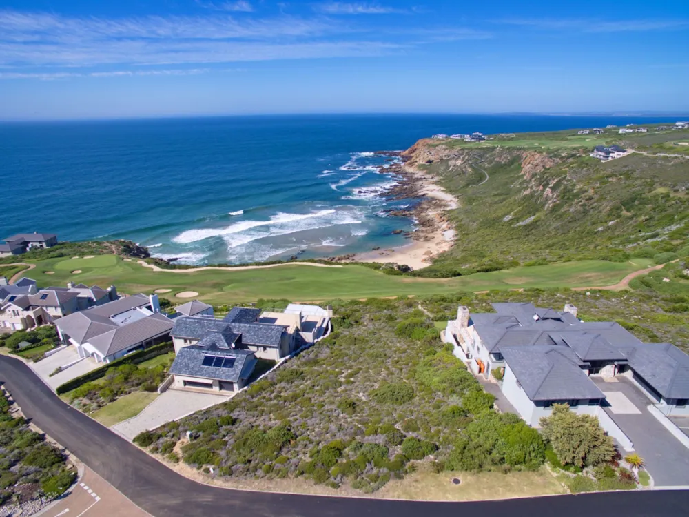 Residential vacant land for sale in Pinnacle Point Golf Estate - 1MB1557577 Residential vacant land for sale in Pinnacle Point Golf Estate - 1MB1557577