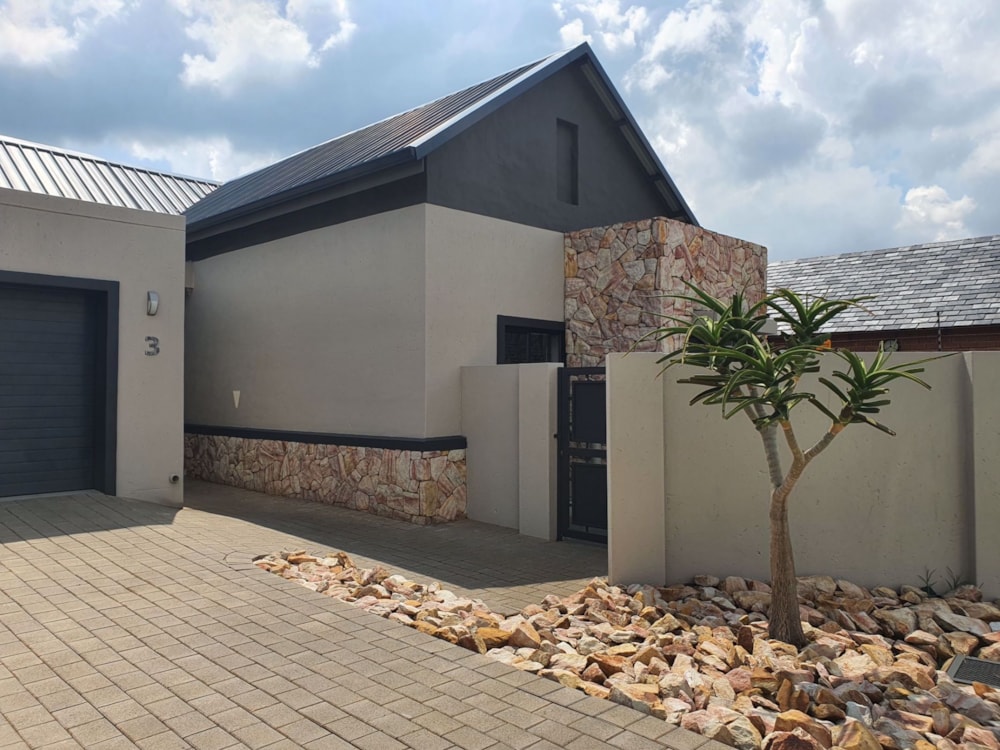Security estate home to rent in Midstream Estate - CNL1607103 Security estate home to rent in Midstream Estate - CNL1607103