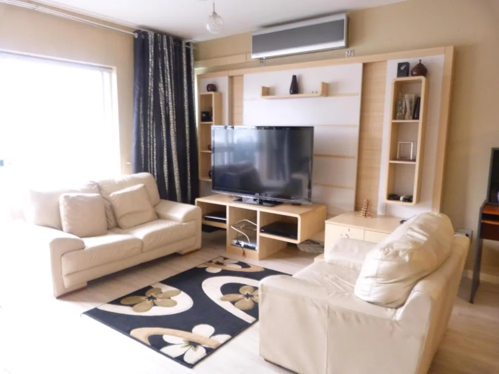 Security complex home to rent in Meer en See - 1RY1728594 Security complex home to rent in Meer en See - 1RY1728594