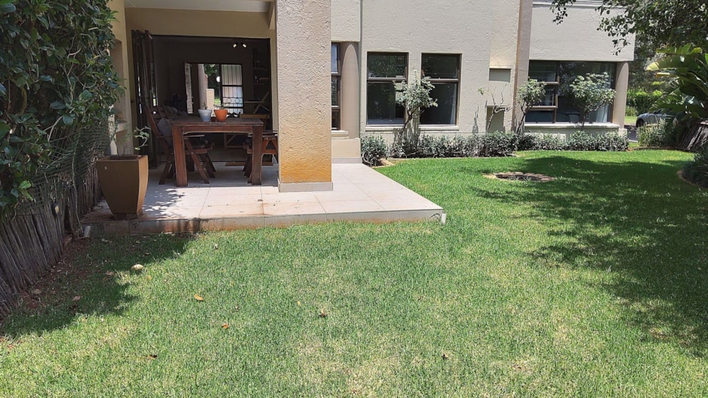 Apartment to rent in Waterkloof, Pretoria East - PTL1744597