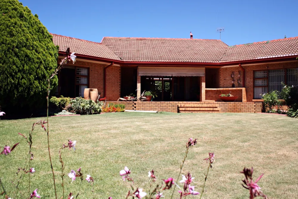 House for sale in Lydenburg (Mashishing) - 1LY1561225 House for sale in Lydenburg (Mashishing) - 1LY1561225