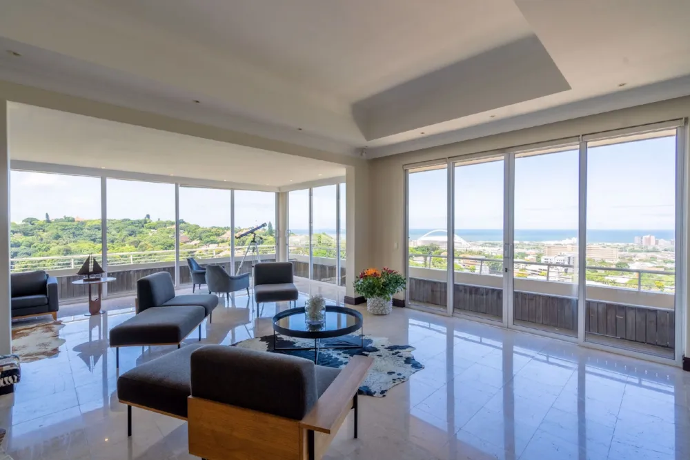 Penthouse apartment for sale in Morningside, Durban - 1DA1611456 Penthouse apartment for sale in Morningside, Durban - 1DA1611456