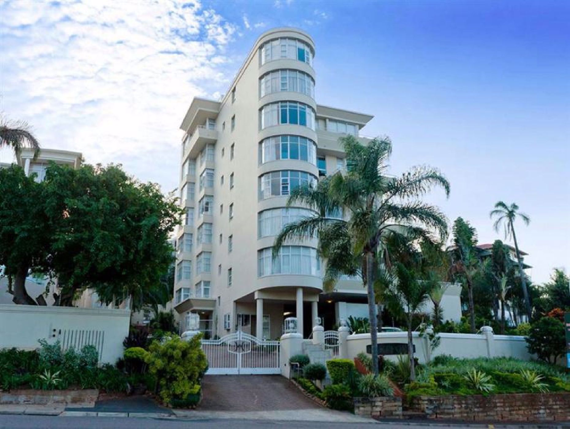 Penthouse apartment for sale in Morningside, Durban - 1DA1611456