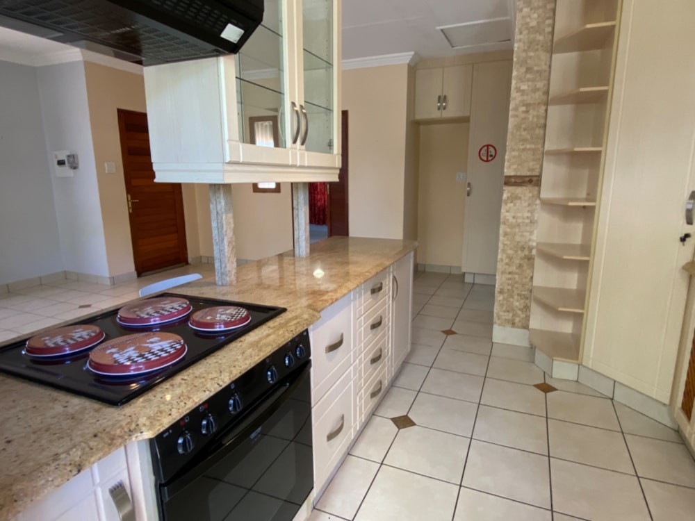 Garden apartment let in Pioneer Park - 1NW1665449 Garden apartment let in Pioneer Park - 1NW1665449