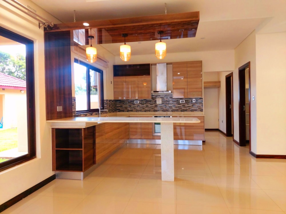 Security complex home to rent in Sunningdale, Zambia - 3ZA1708134 Security complex home to rent in Sunningdale, Zambia - 3ZA1708134