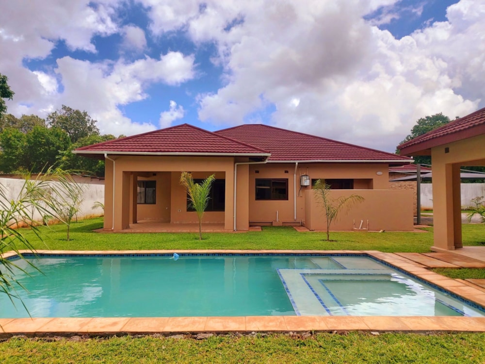 Security complex home to rent in Sunningdale, Zambia - 3ZA1708134 Security complex home to rent in Sunningdale, Zambia - 3ZA1708134