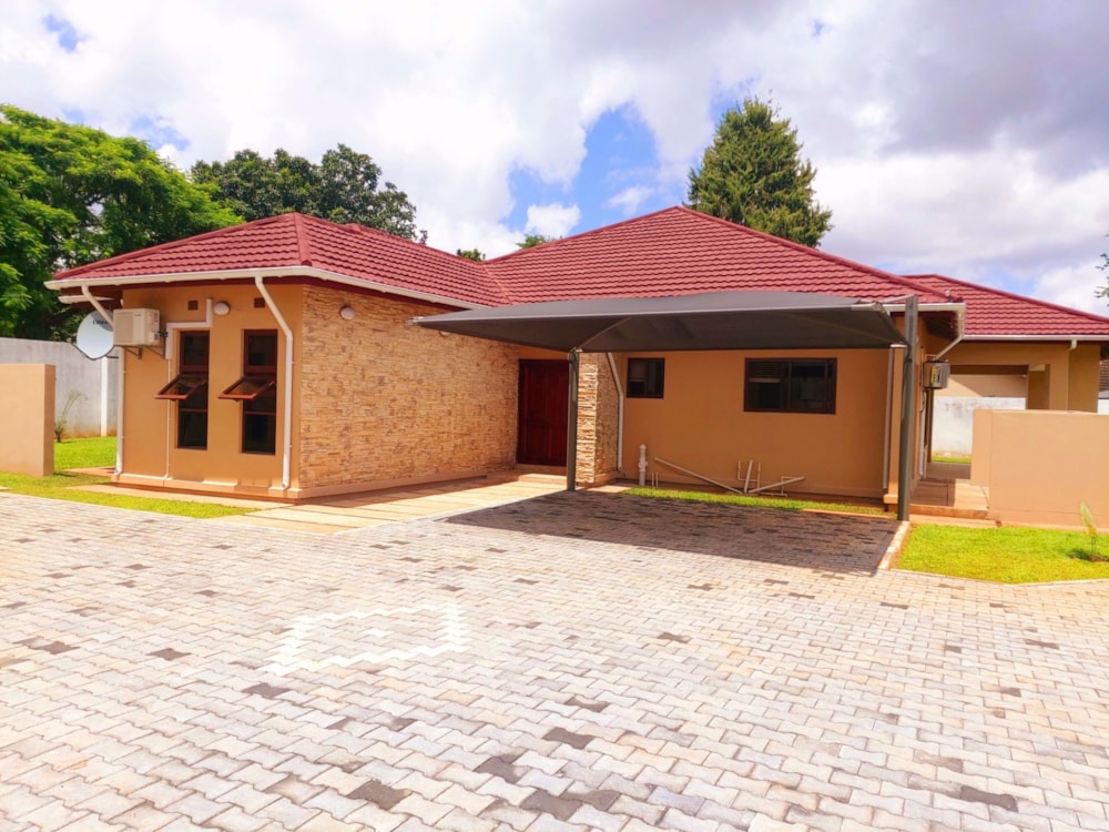 Security complex home to rent in Sunningdale, Zambia - 3ZA1708134 Security complex home to rent in Sunningdale, Zambia - 3ZA1708134