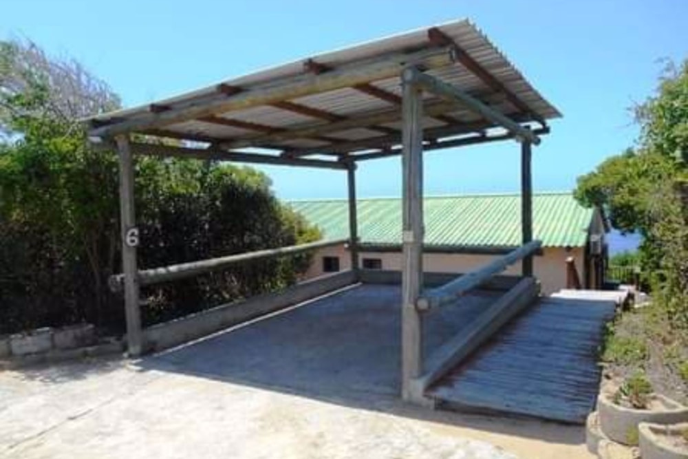 House for sale in Praia de Xai Xai, Mozambique - 3MQ1560484