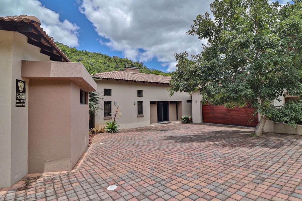 House for sale in Mbombela Ext 22 (Nelspruit Ext 22) - 1NS1697781 House for sale in Mbombela Ext 22 (Nelspruit Ext 22) - 1NS1697781