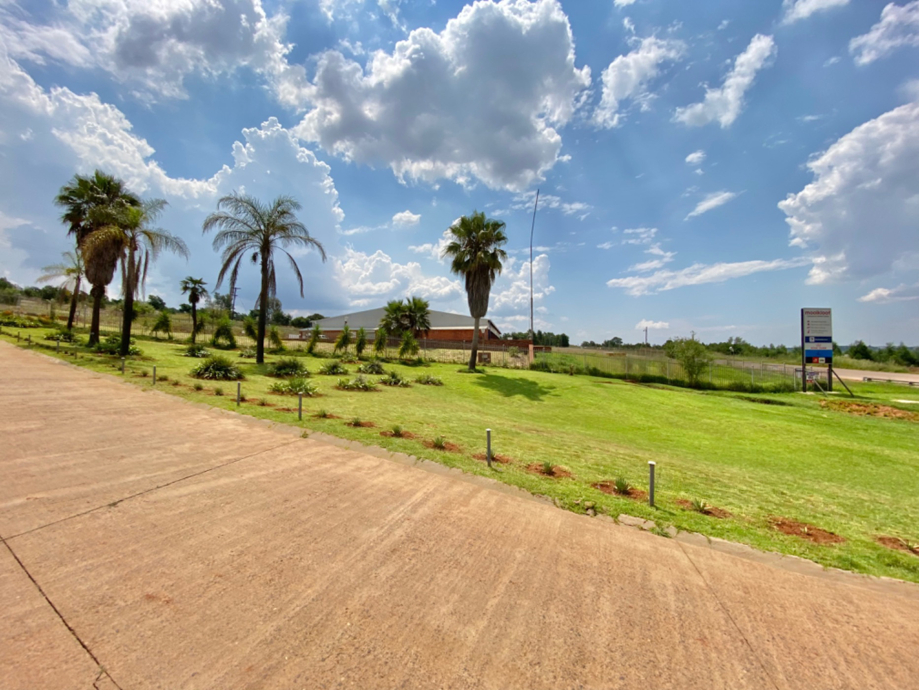 Commercial vacant land for sale in Mooikloof - PT1676046